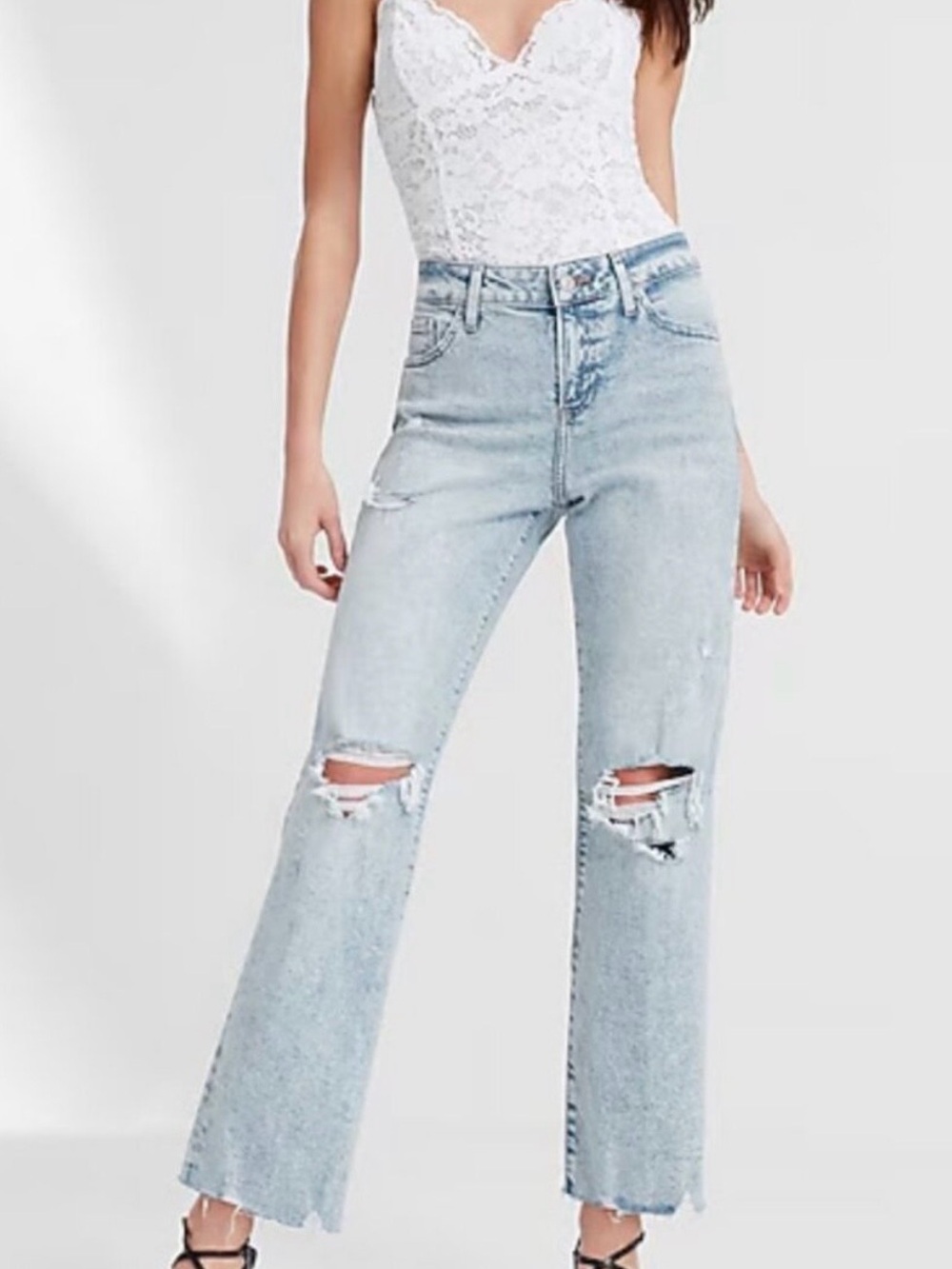 Express Light Wash Modern Straight Super High Rise Jeans